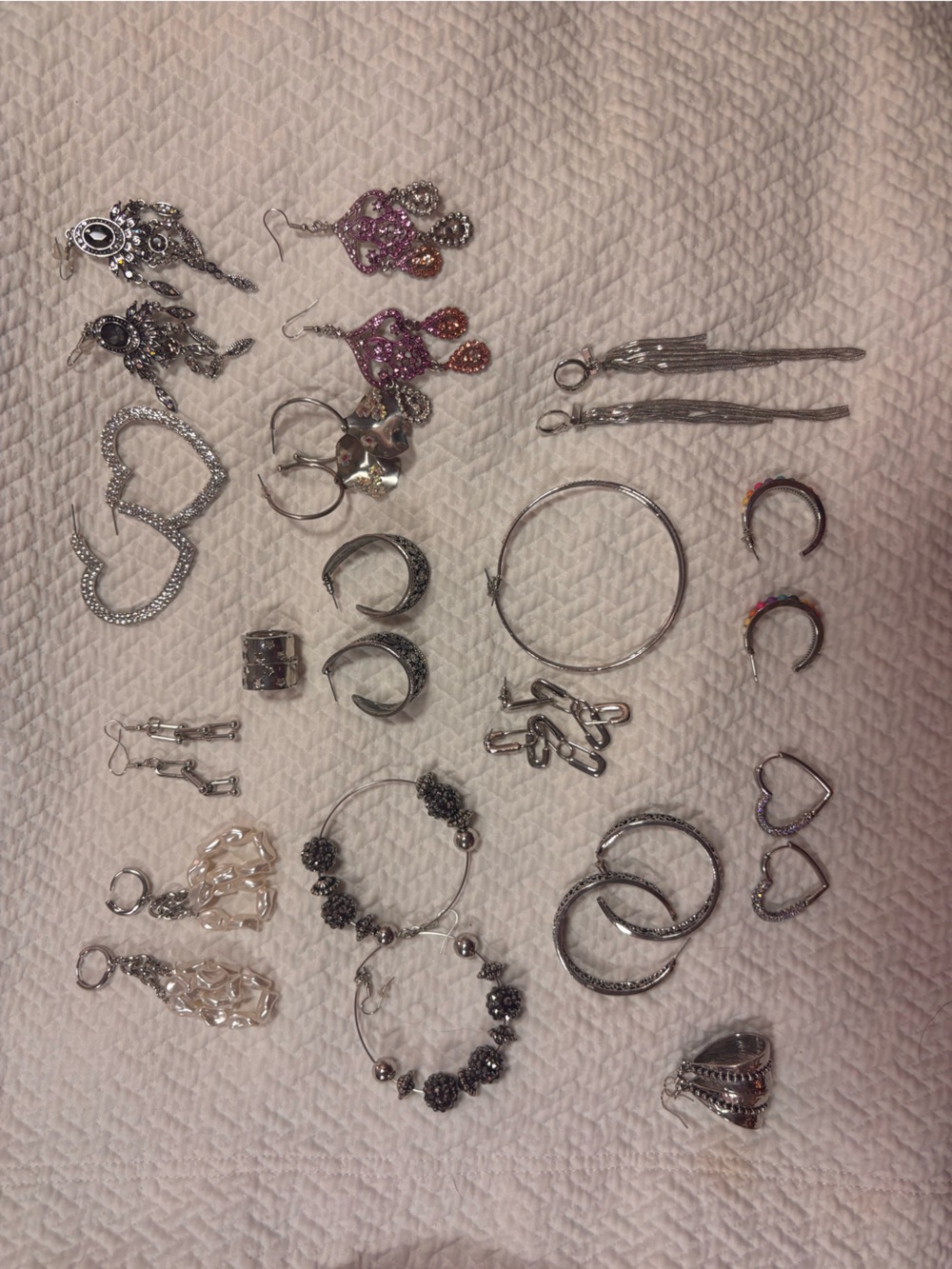 Lot of Paparazzi Jewelry - Picture 4 of 10